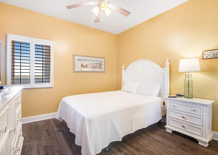 Holiday home Gulf-front W Amazing View Balcony Ac & Shared Pools Hot Tubs & Gym *