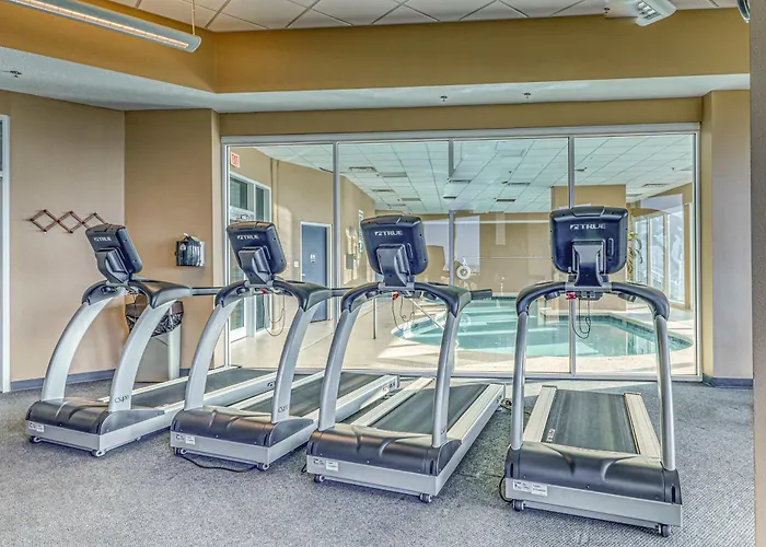 Gulf-front W Amazing View Balcony Ac & Shared Pools Hot Tubs & Gym * Gulf Shores